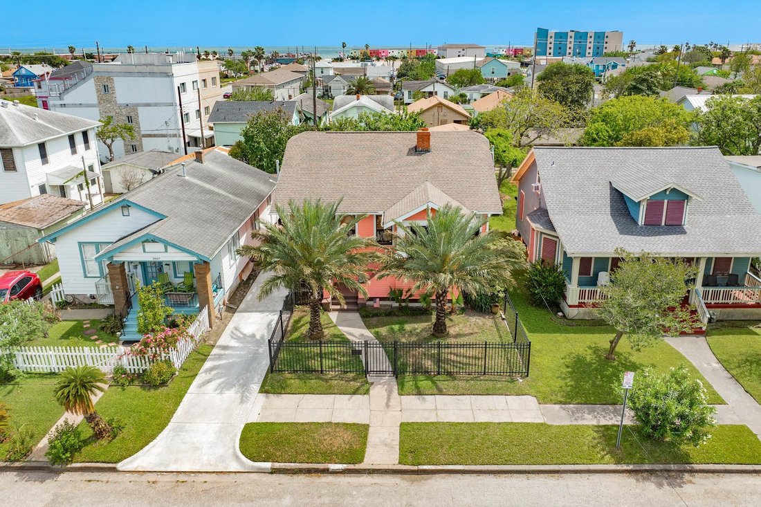 House in Galveston, Texas, United States 4 - 18456077