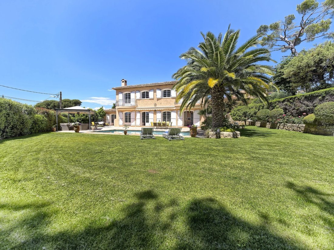 Villa in Collines, Le Cannet, France 1 - 13822628