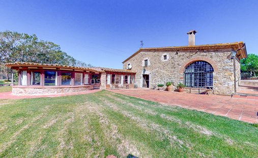 Landhaus in Begur, Katalonien, Spanien 1