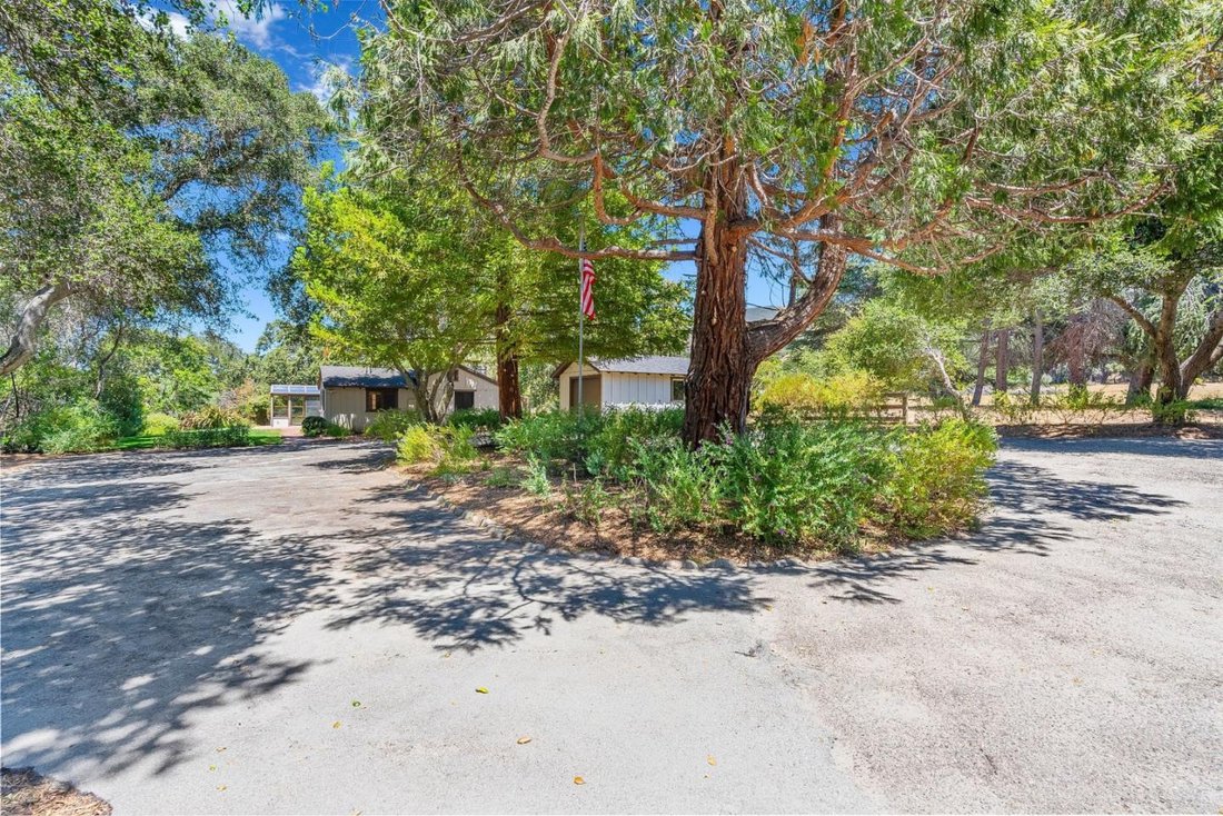 House in Carmel Valley, California, United States 4 - 18463631