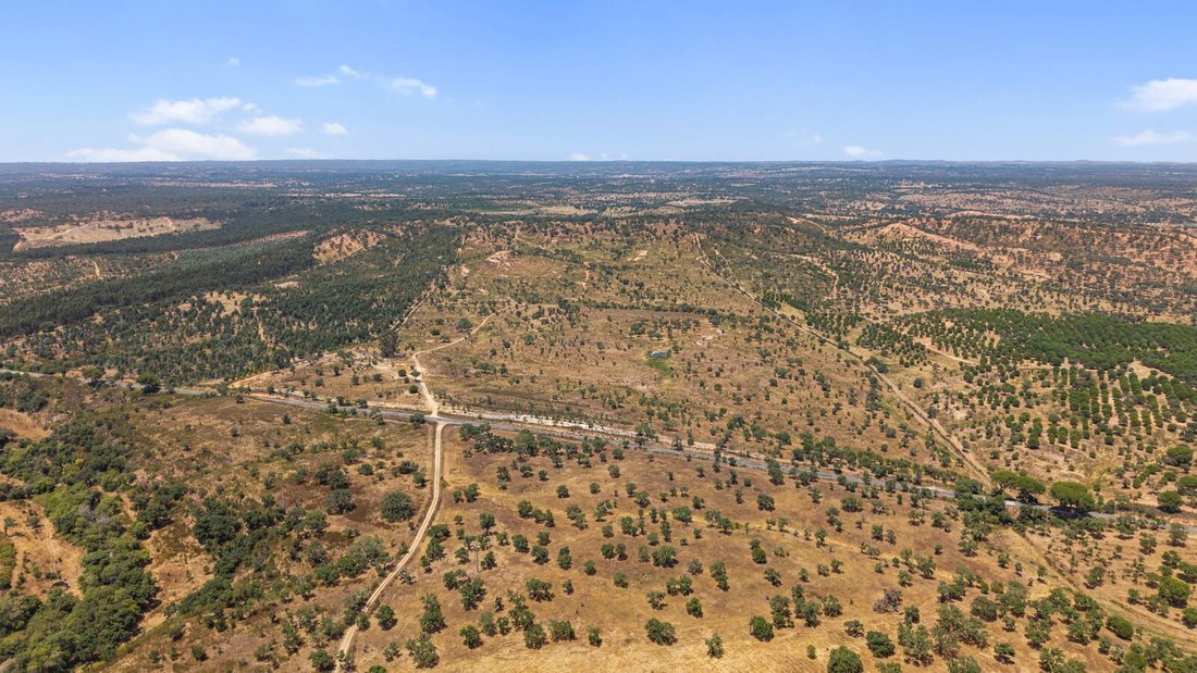 Land in Sao Domingos e Vale de Agua, Setubal, Portugal 2 - 18466840