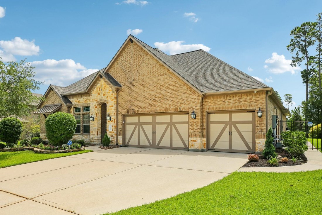 House in Conroe, Texas, United States 2 - 18468290