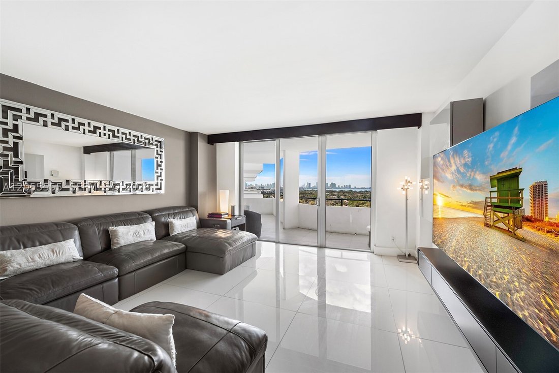Condo in Miami Beach, Florida, United States 4 - 18459381