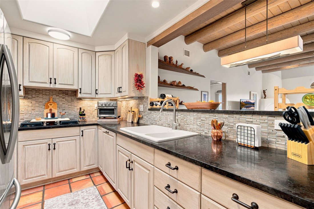 Condo in Santa Fe, New Mexico, United States 5 - 18472198