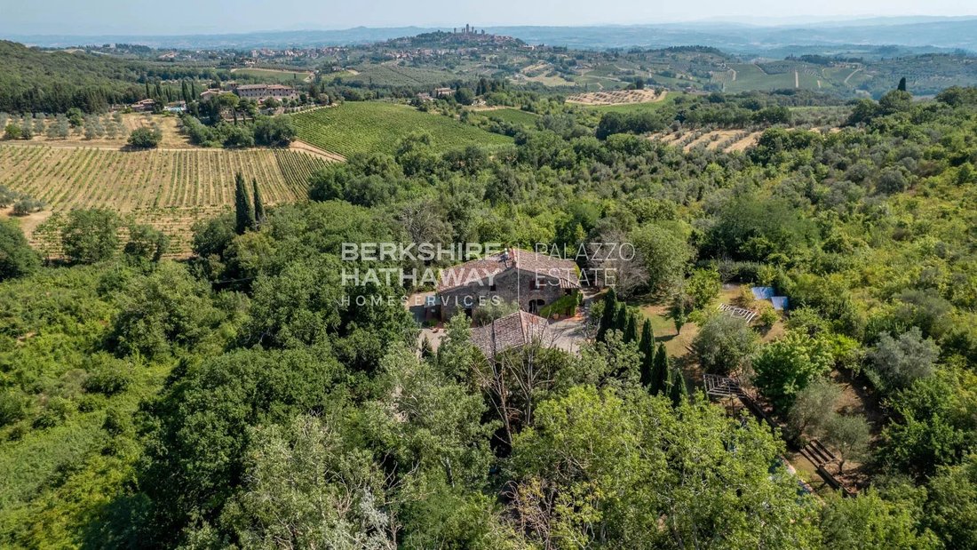 Estate in San Gimignano, Tuscany, Italy 2 - 18457721