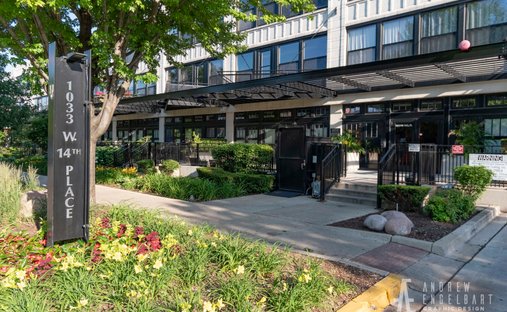 Condo in Chicago, Illinois, United States 1