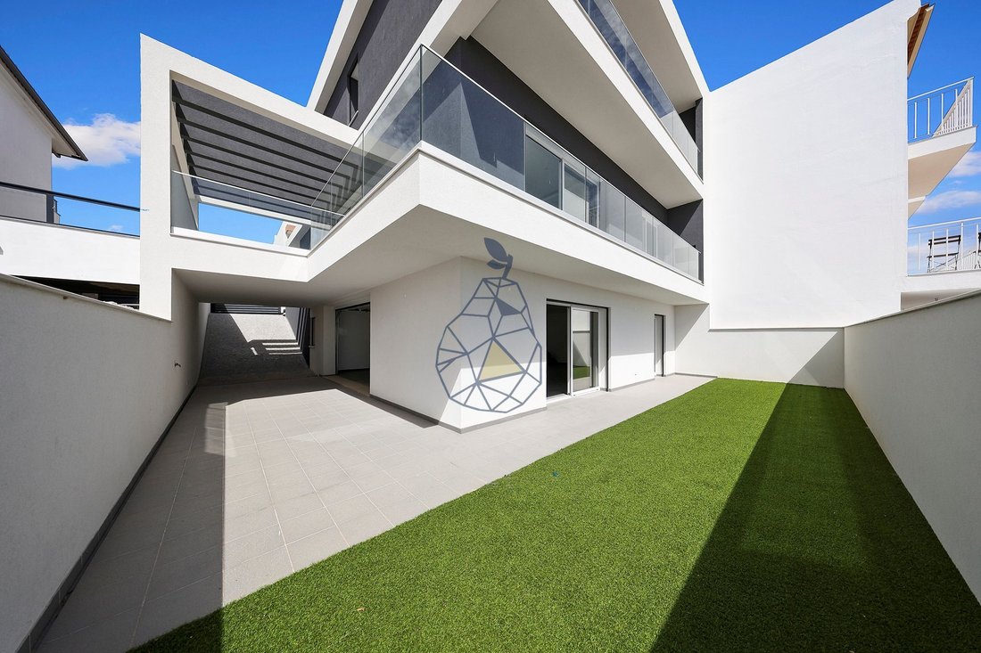 Villa in Portimao, Algarve, Portugal 1 - 16160076