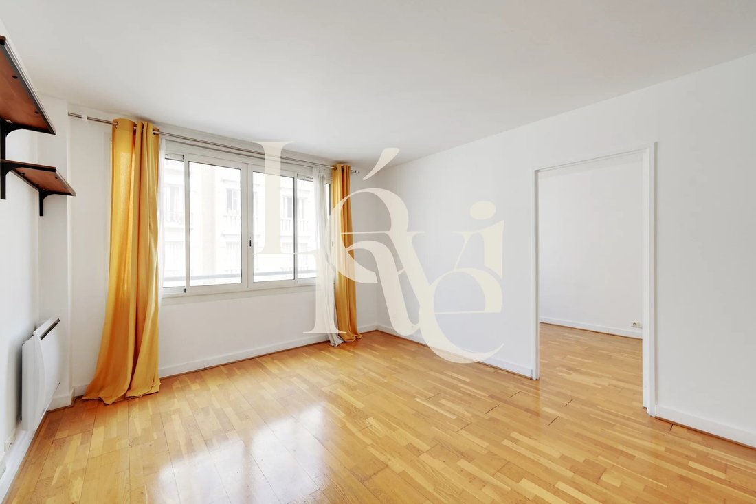 Apartment in Saint Victor, Paris 5e Arrondissement, Paris 1 - 18469329