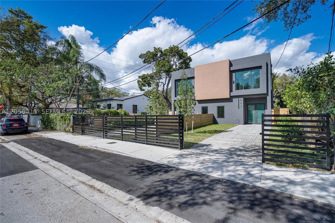 House in Miami, Florida, United States 4 - 18456134
