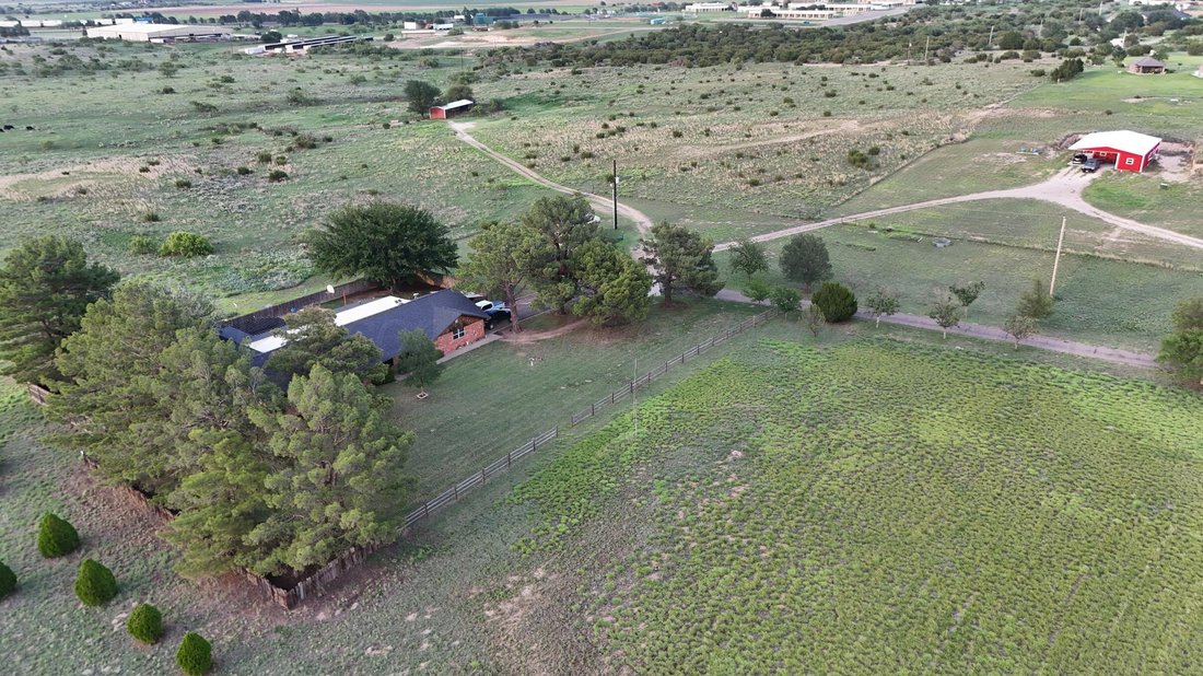 House in Clarendon, Texas, United States 1 - 17999115