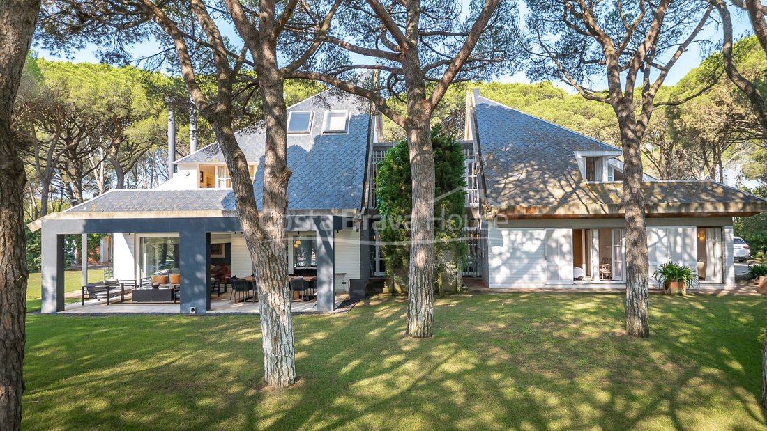 Villa in Pals, Catalonia, Spain 2 - 18457104