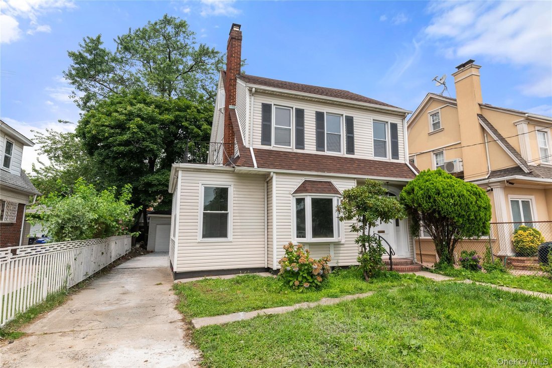House in New York, New York, United States 1 - 18456381