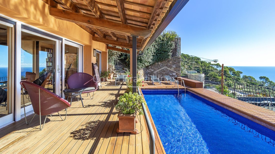 Villa in Begur, Catalonia, Spain 2 - 18456033