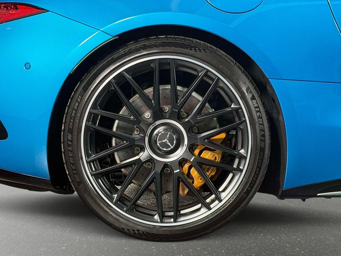 Cabriolet in Pompano Beach, FL, United States 5 - 18457626