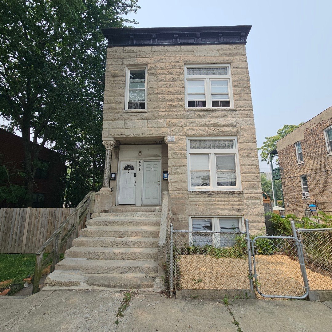 Chicago, Illinois, United States 2 - 18459547