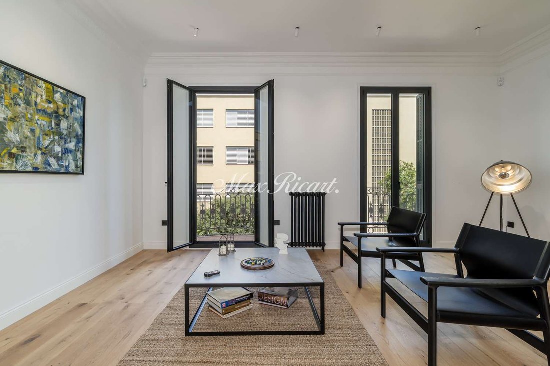 Apartment in Eixample, Barcelona, Spain 2 - 18223776