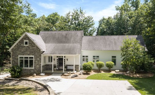 House in Loveland, Ohio, United States 1