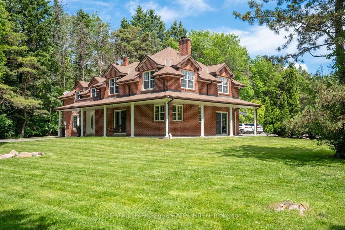 House in King, Ontario, Canada 1 - 18258602