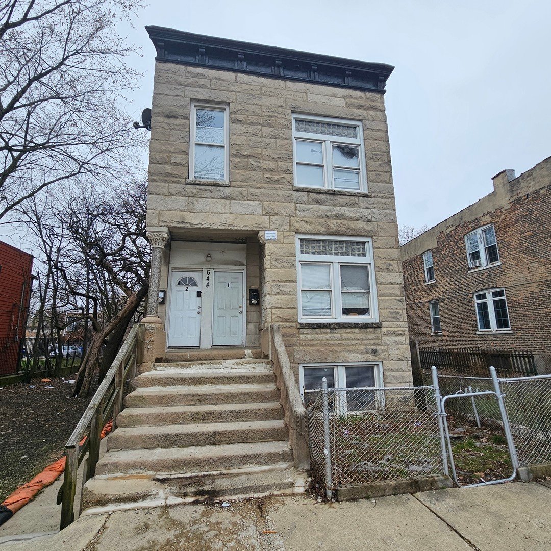 Chicago, Illinois, United States 1 - 18459547