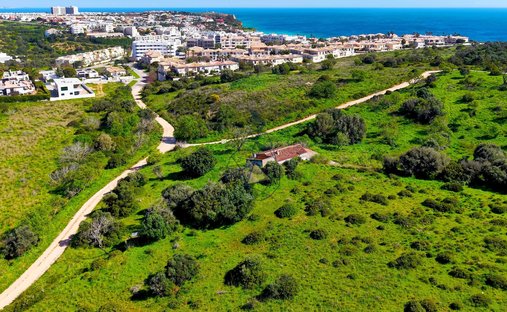 Land in Praia De Porto Mós, Sao Goncalo de Lagos, Algarve 1