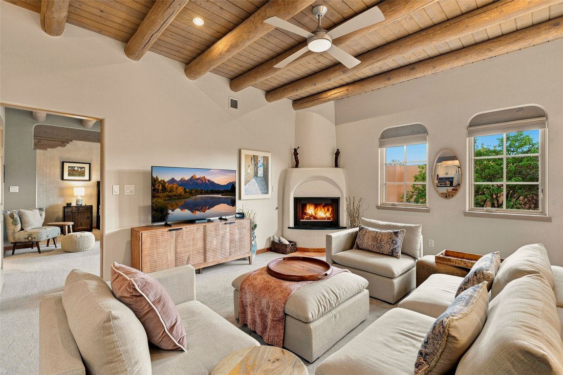 Condo in Santa Fe, New Mexico, United States 1 - 18472198