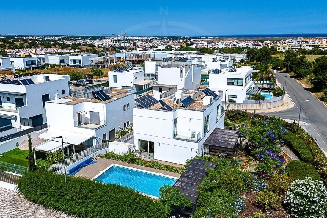 Villa in Tavira (Santa Maria e Santiago), Algarve, Portugal 2 - 18460753