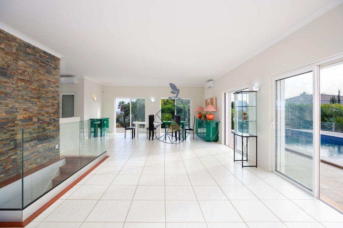 Villa in Odiaxere, Algarve, Portugal 2 - 12444814