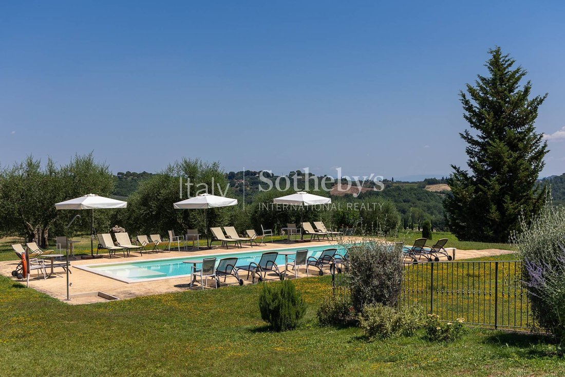 House in Chiusi, Tuscany, Italy 4 - 18465415