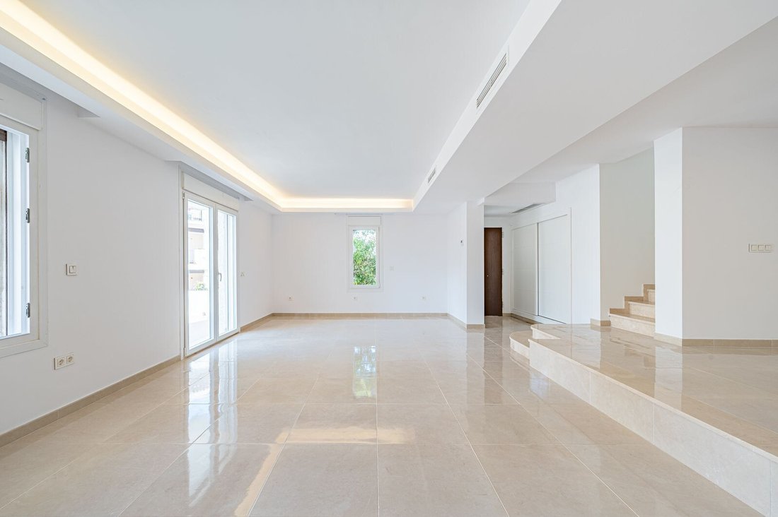 House in Nueva Andalucia, Marbella, Spain 3 - 18469059