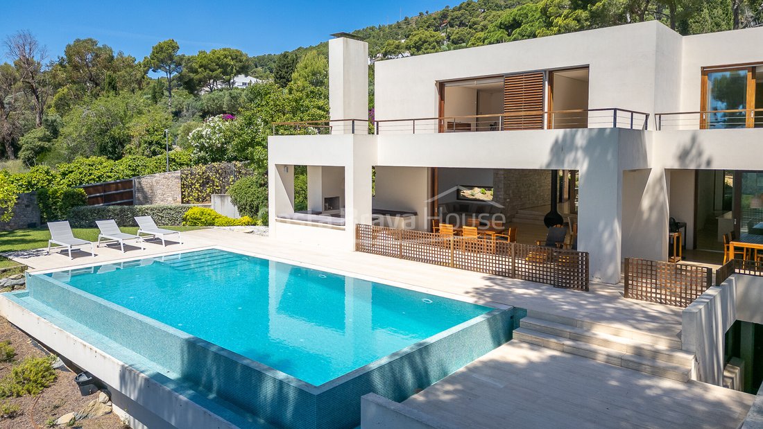 Villa in Begur, Catalonia, Spain 2 - 18457364