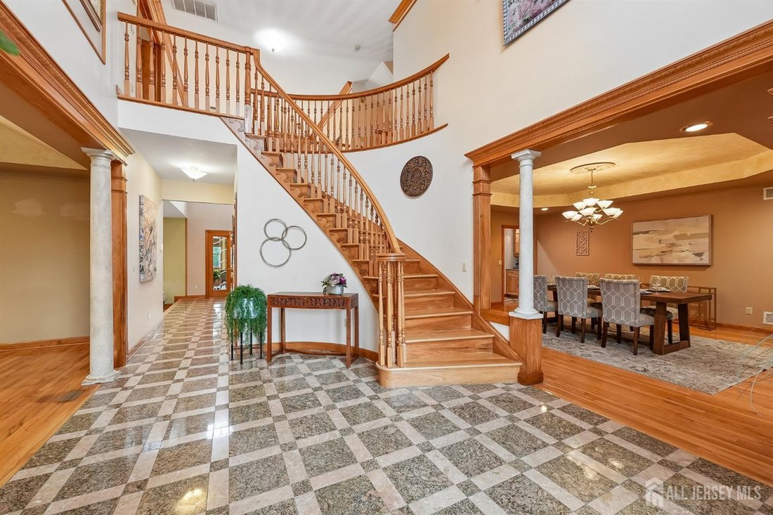 House in Monroe Township, New Jersey, United States 4 - 18463994