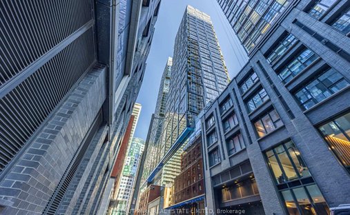 Appartement à Toronto, Ontario, Canada 1