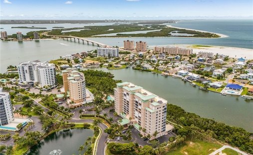 Condo in Fort Myers Beach, Florida, United States 1