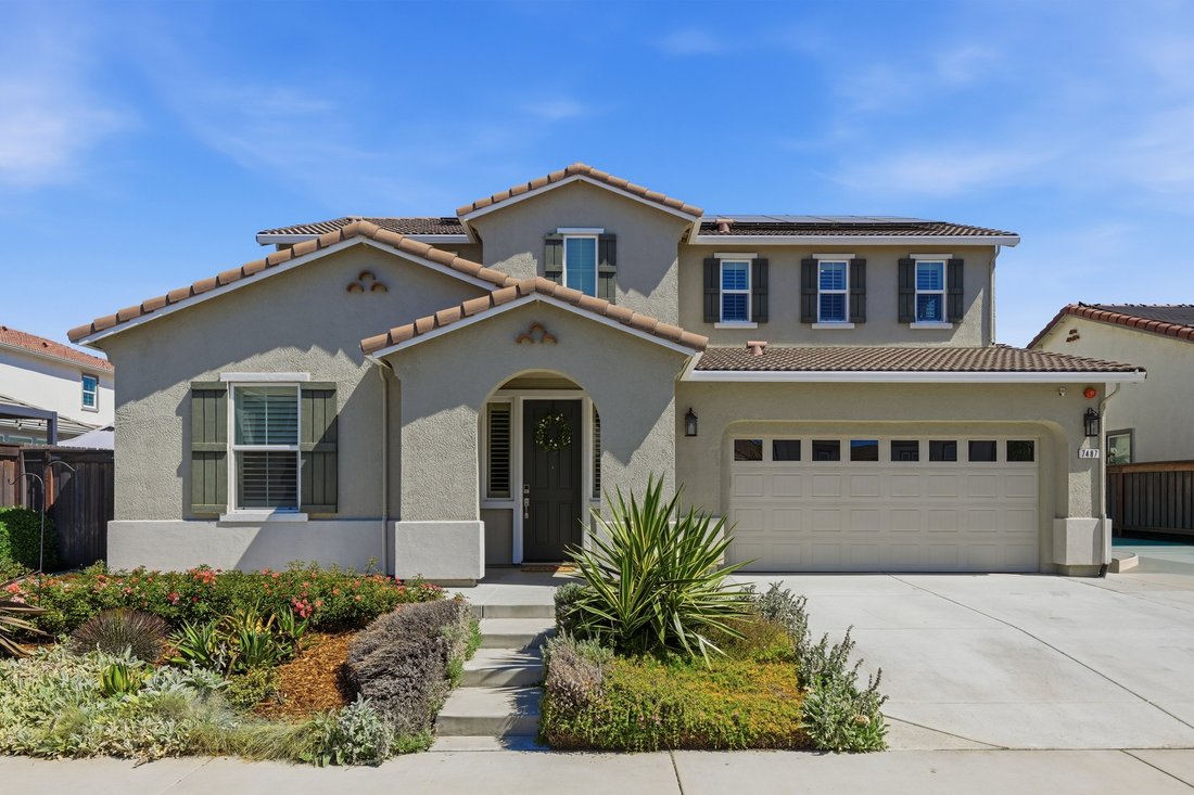 Altro a Elk Grove, California, Stati Uniti 1 - 18464387