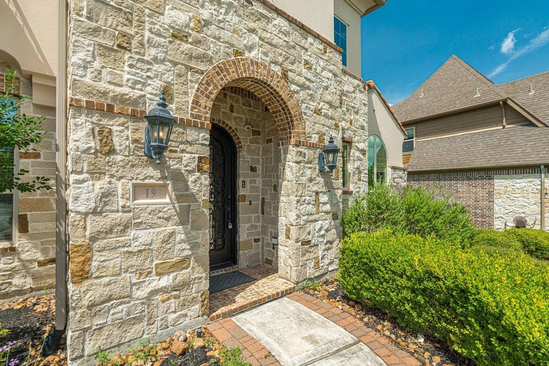 House in The Woodlands, Texas, United States 4 - 18459853