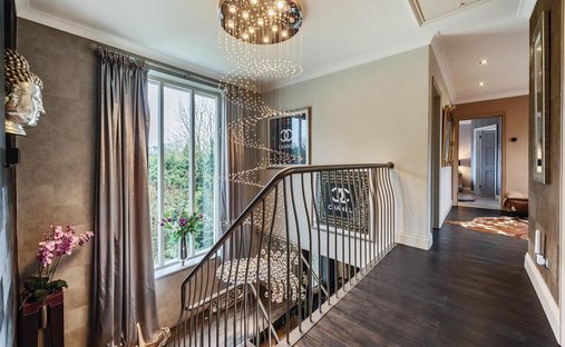 House in Forty Green, England 1