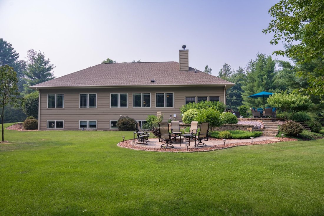 House in New Lisbon, Wisconsin, United States 2 - 18458305