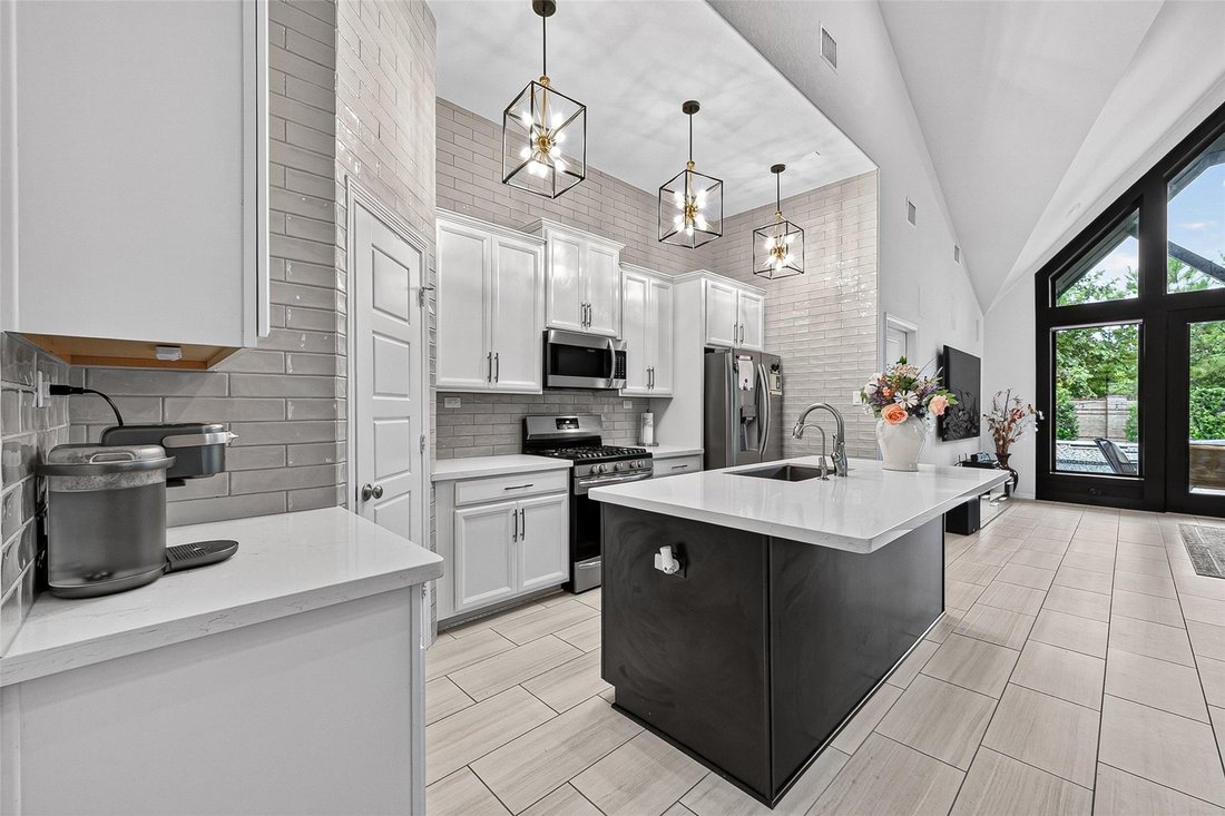 House in Houston, Texas, United States 5 - 18465704