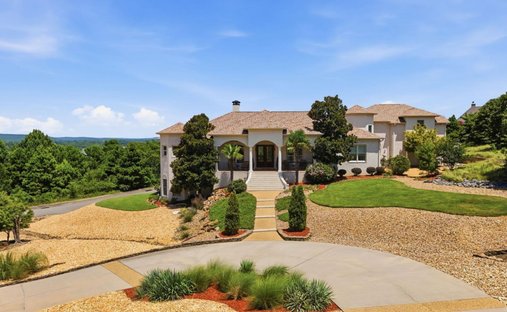 House in Maumelle, Arkansas, United States 1