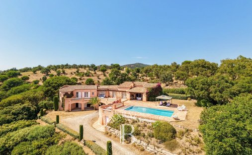 Villa en Nartelle-Noyer-Bellevue-bd de los Sardinaux, Sainte-Maxime, Francia 1