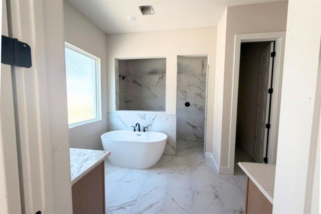 House in Fort Worth, Texas, United States 5 - 17866602