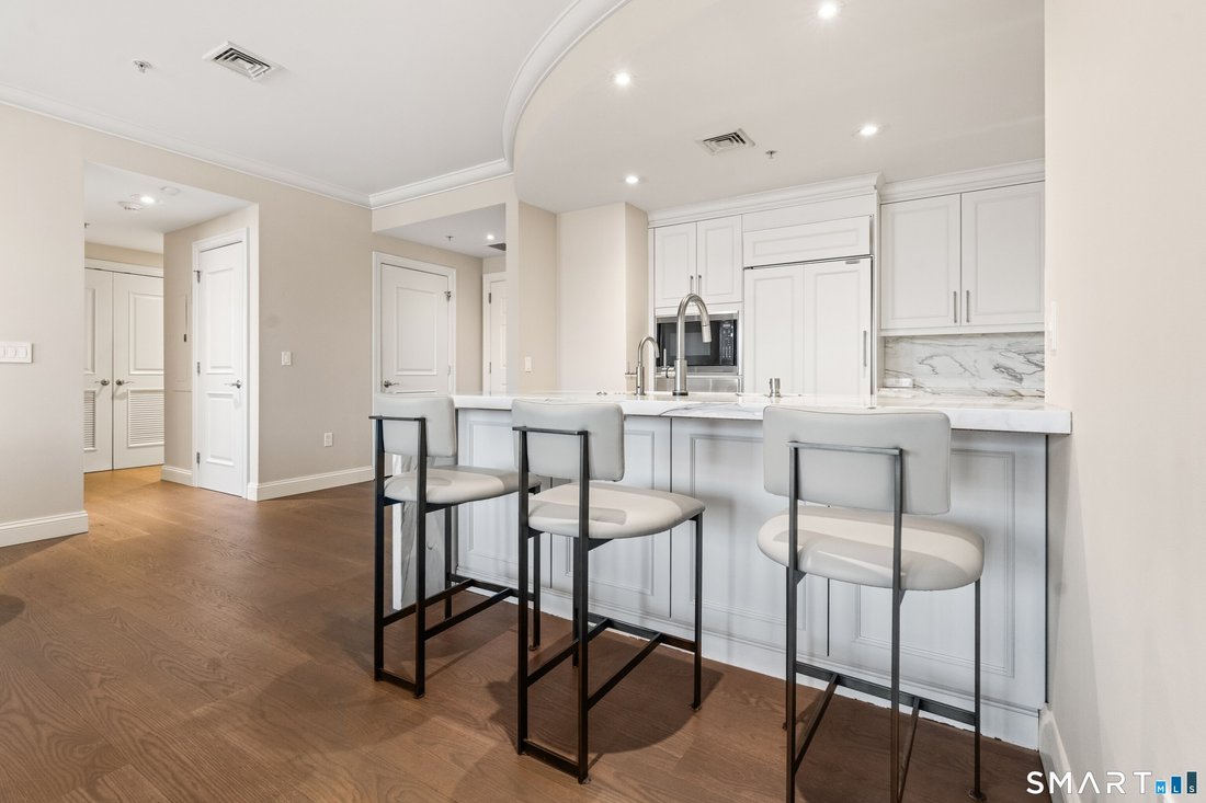 Condo in West Hartford, Connecticut, United States 5 - 18458397