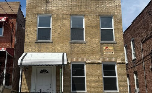 House in New York, New York, United States 1