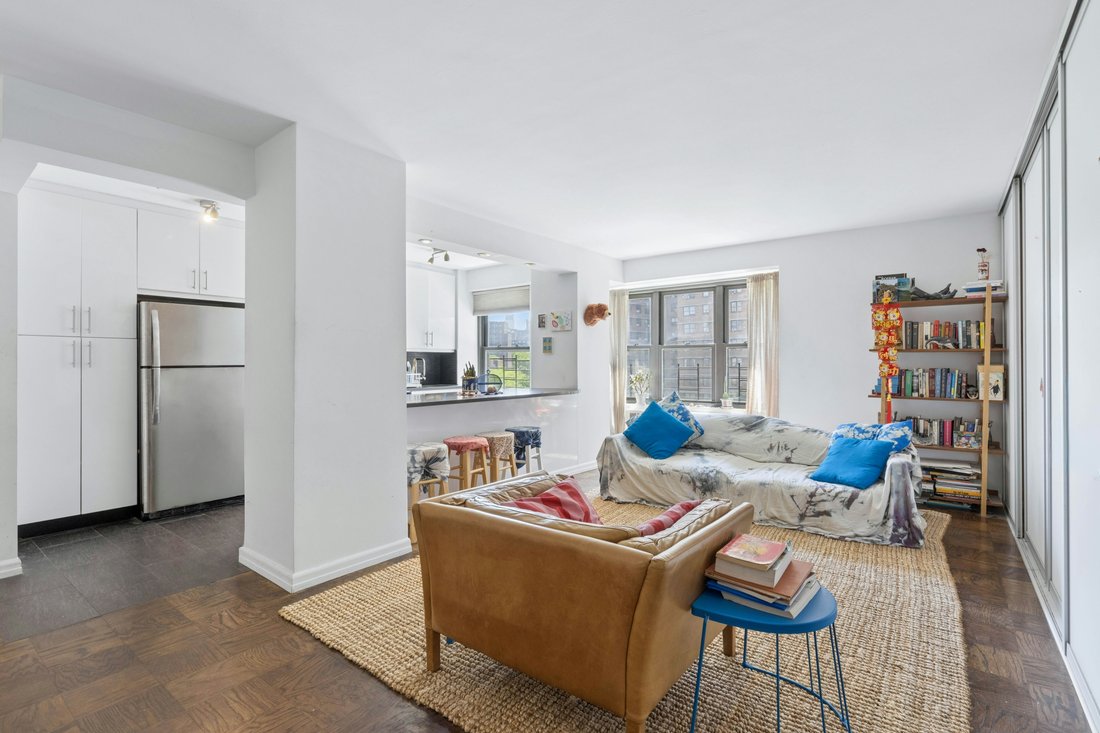 Co Op in New York, New York, United States 3 - 18450592