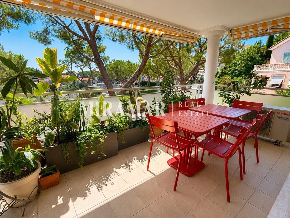 Apartment in Le Port, Villefranche-sur-Mer, France 1 - 18457422
