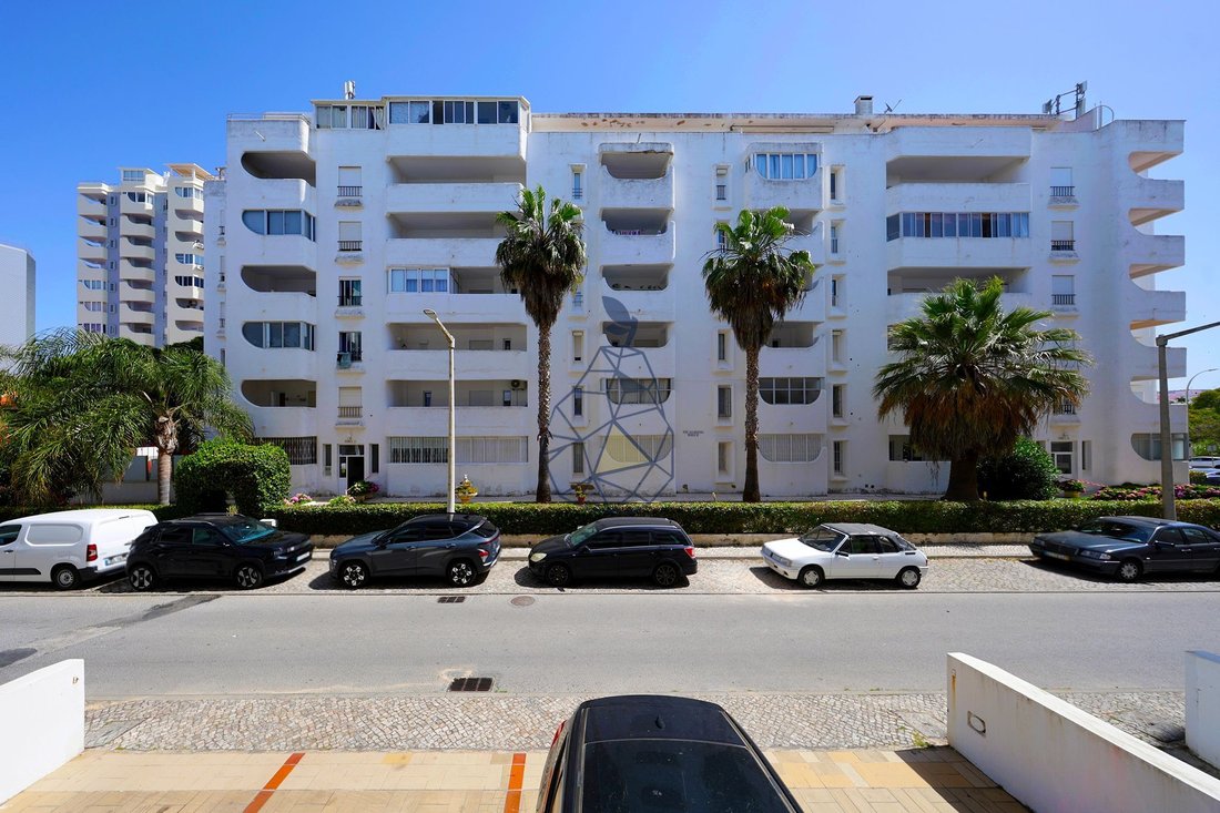 Apartment in Quarteira, Algarve, Portugal 3 - 15928425