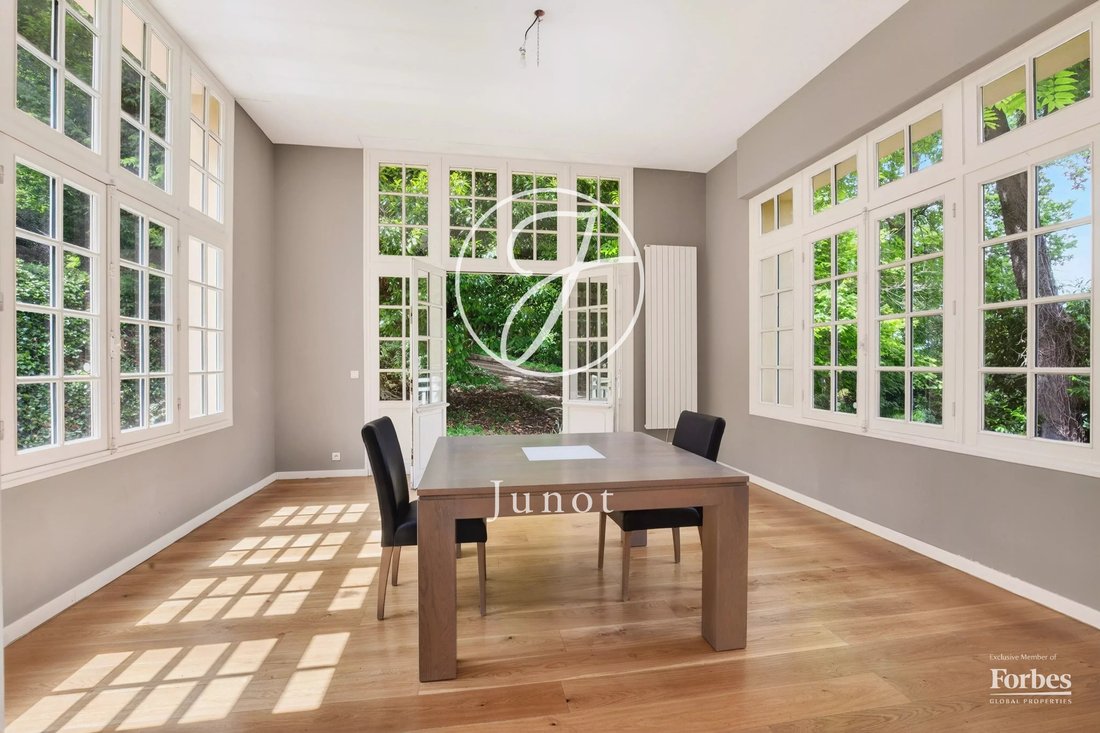 House in Buzenval, Rueil-Malmaison, France 2 - 18470942