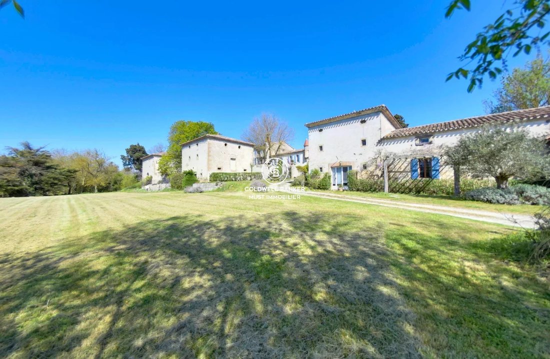 Estate in Carcassonne, Occitania, France 2 - 18457425