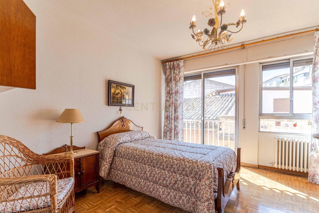 Apartment in Centro, Granada, Spain 3 - 18459857