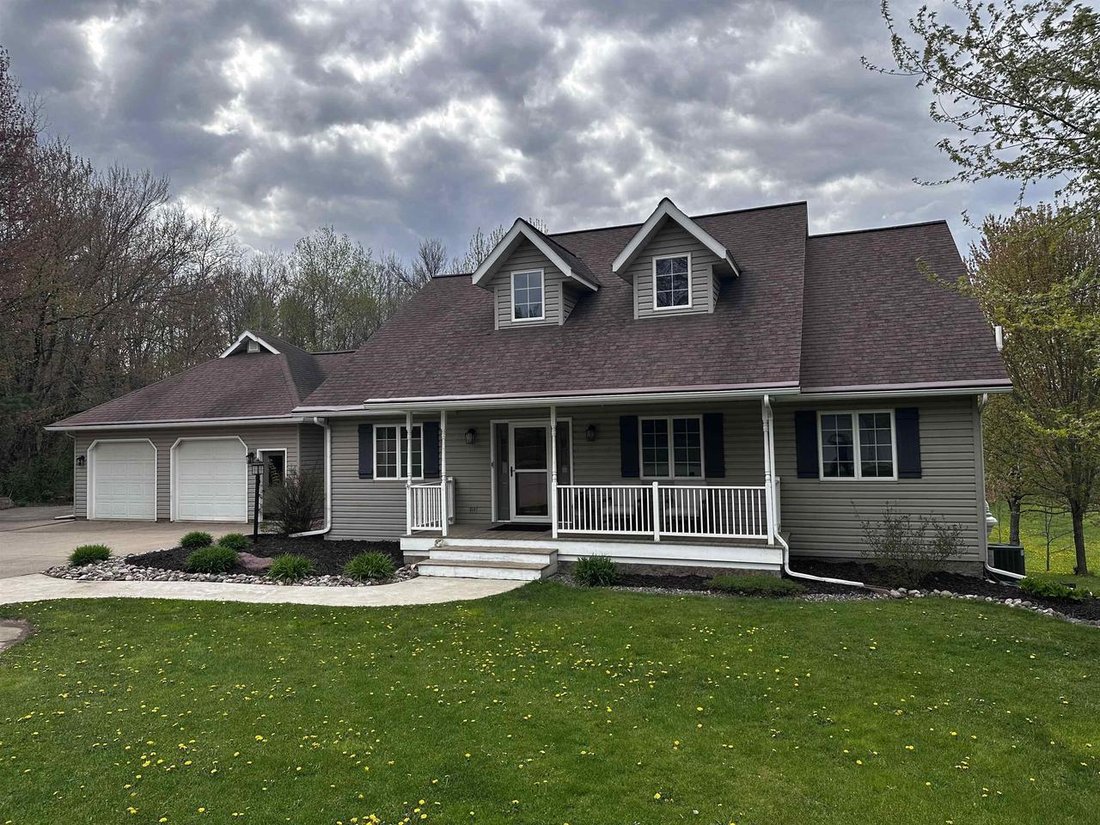House in Marathon City, Wisconsin, United States 1 - 17913634